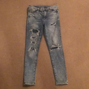 American Eagle size 8 stretch jeans
